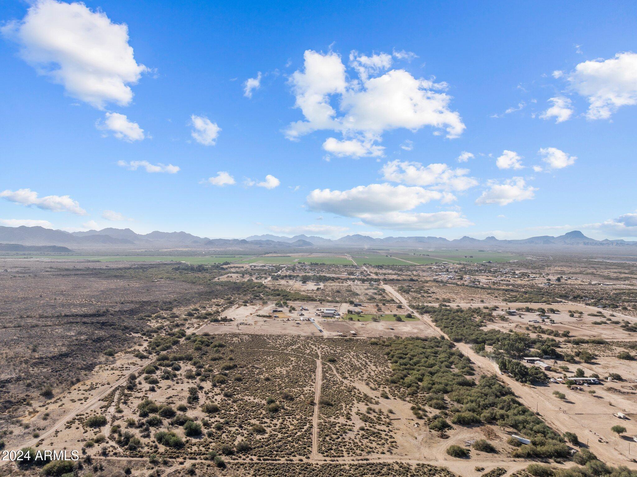 0 West Carver Road, Unit LOT 5 Arlington, AZ 85322 - Photo 6 of 17 a view of a city