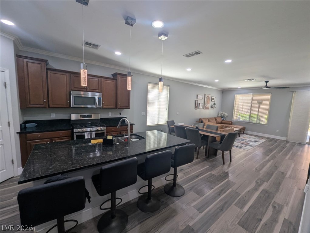 11009 Prairie Grove Road Las Vegas, NV 89179 - Photo 4 of 41