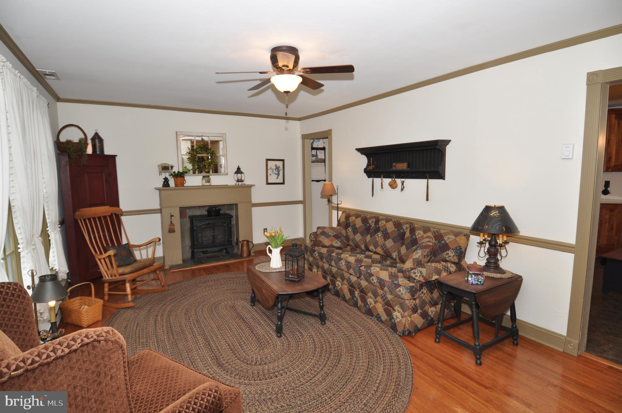 2291 Monmouth Road Jobstown, NJ 08041 - Photo 5 of 29