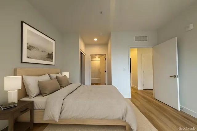 $1,799 | 5256 North Federal Boulevard, Unit 208, Denver, CO 80221