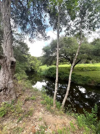 $2,592,000 | 217 County Road 217, Weimar, TX 78962