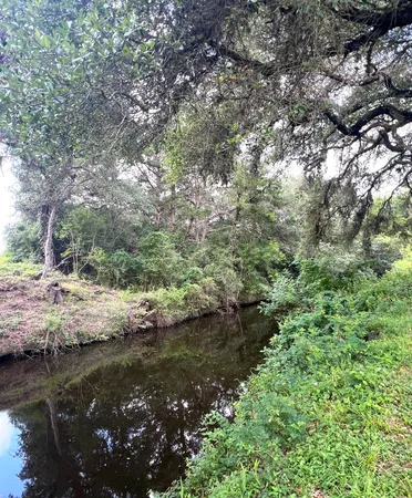 $2,592,000 | 217 County Road 217, Weimar, TX 78962