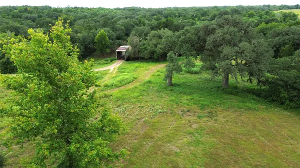 $2,592,000 | 217 County Road 217, Weimar, TX 78962