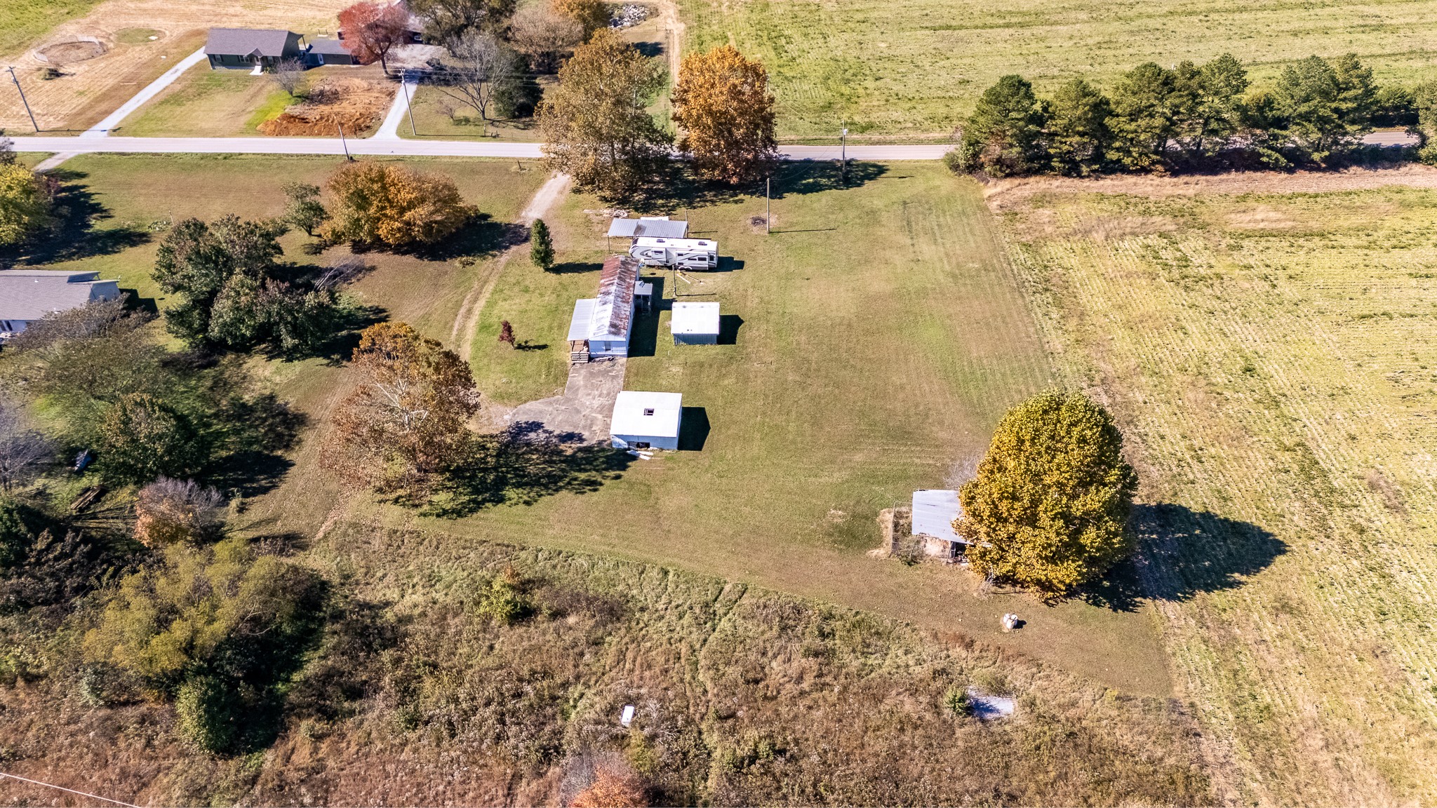 1066 A Prosser Road Leoma, TN 38468 - Photo 9 of 18