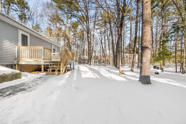 $399,000 | 25 Spring Lake Drive, Waterboro, ME 04061