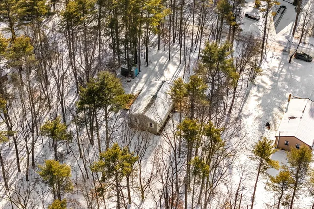 $399,000 | 25 Spring Lake Drive, Waterboro, ME 04061