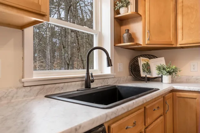 $399,000 | 25 Spring Lake Drive, Waterboro, ME 04061