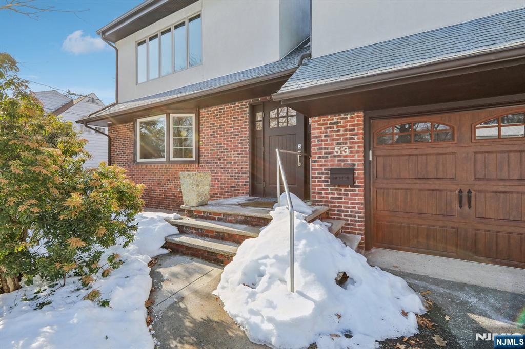 53 Forest Road Demarest, NJ 07627 - Photo 2 of 40