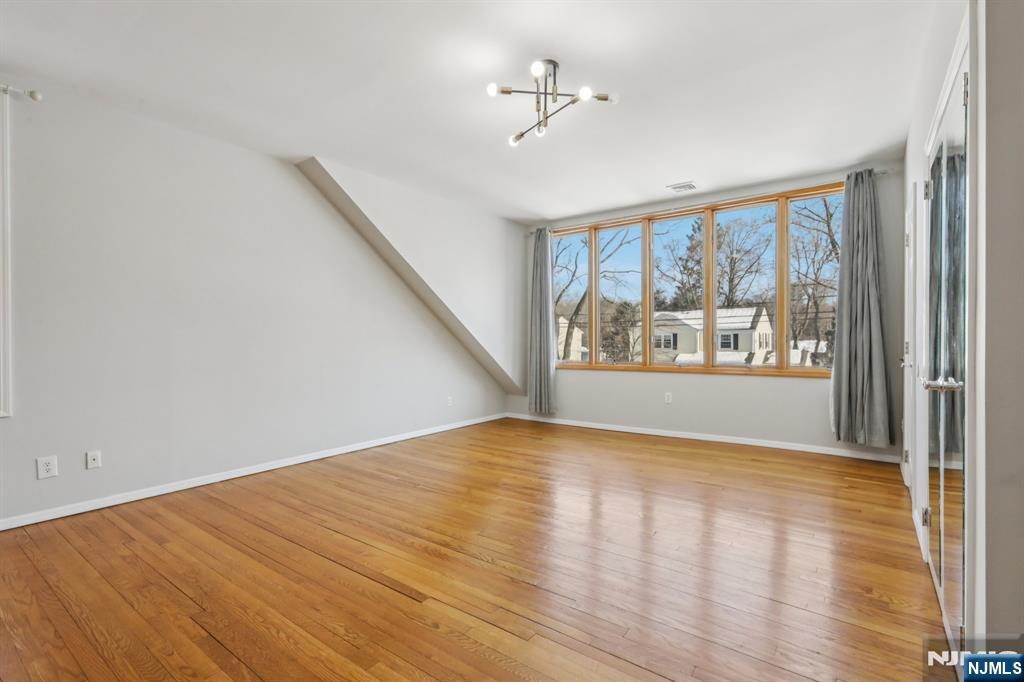 53 Forest Road Demarest, NJ 07627 - Photo 21 of 40