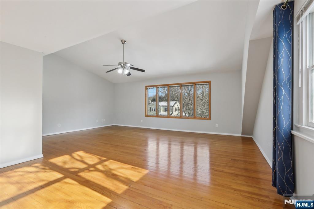 53 Forest Road Demarest, NJ 07627 - Photo 30 of 40