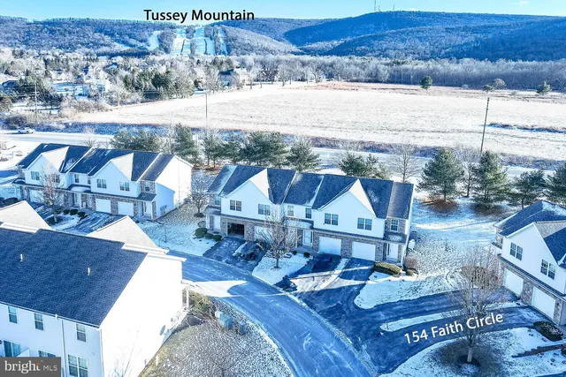 $325,000 | 154 Faith Circle, Boalsburg, PA 16827