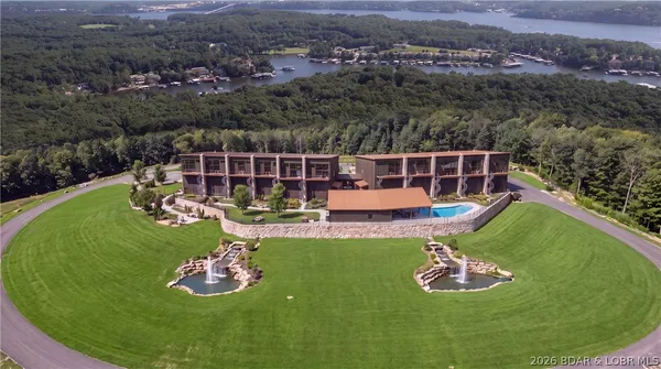 $1,395,000 | 101 Native Ridge Circle, Unit 101, Sunrise Beach, MO 65079
