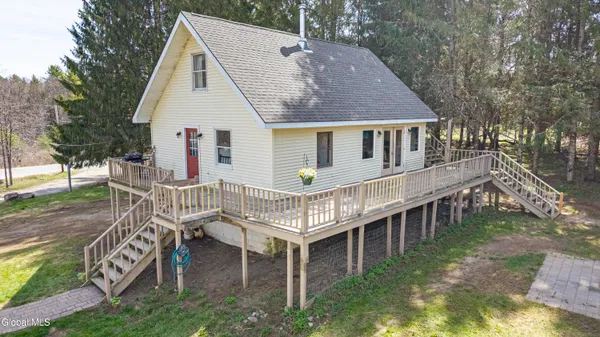 $275,000 | 1817 Highway 28N, Minerva, NY 12851