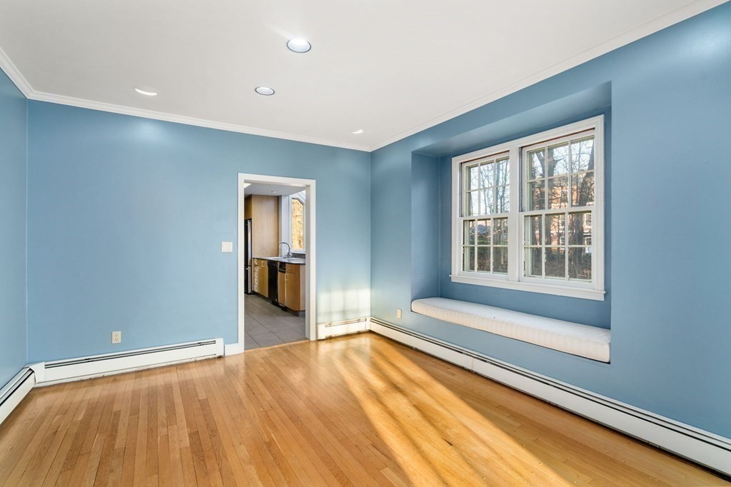 6 Old English Road Worcester, MA 01609 - Photo 8 of 39 Gallery Image 8
