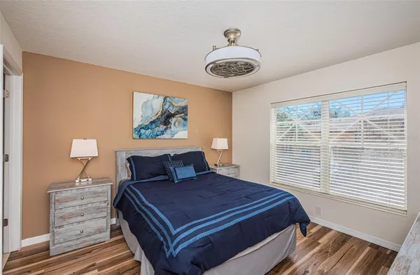 $2,600 | 3876 Island Way, St. Petersburg, FL 33705