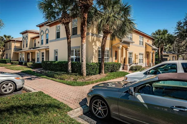 $2,600 | 3876 Island Way, St. Petersburg, FL 33705