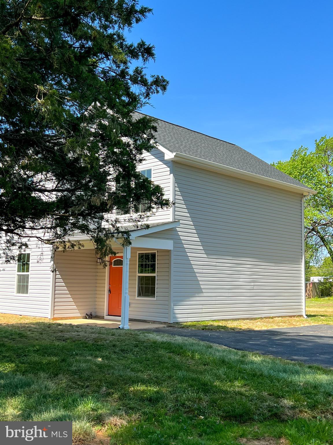 424 Wayland Road Culpeper, VA 22701 - Photo 2 of 56