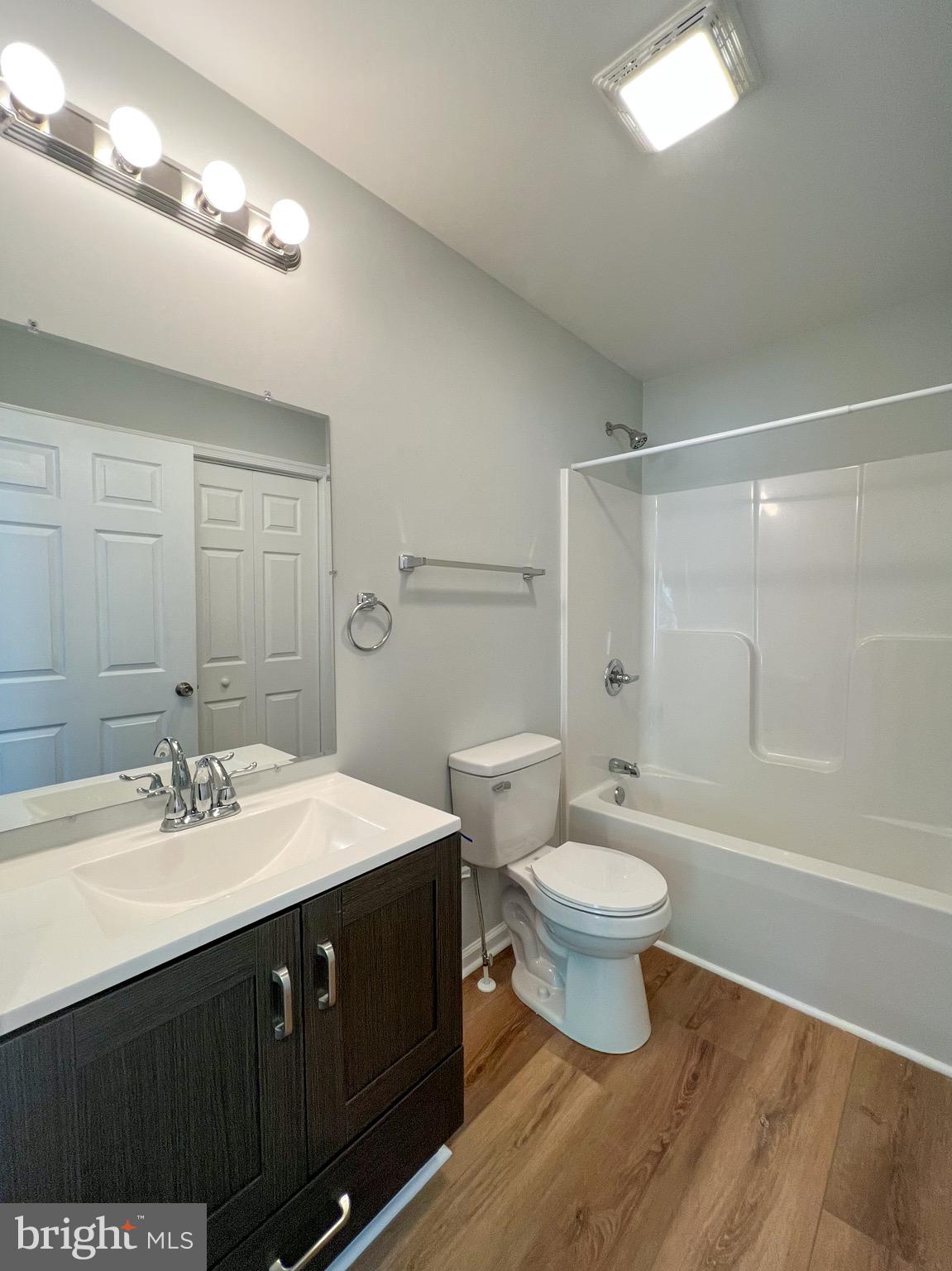 424 Wayland Road Culpeper, VA 22701 - Photo 36 of 56 Hall bath upstairs