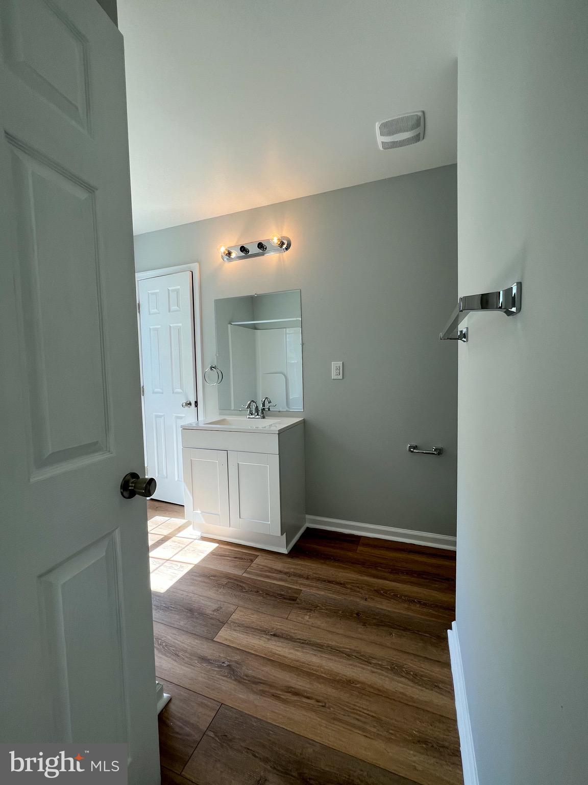 424 Wayland Road Culpeper, VA 22701 - Photo 48 of 56 Primary bath