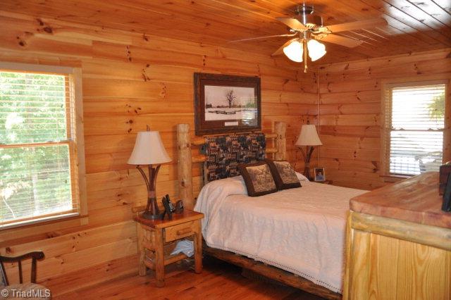 2124 Buck Mountain Road Purlear, NC 28665 - Photo 6 of 22
