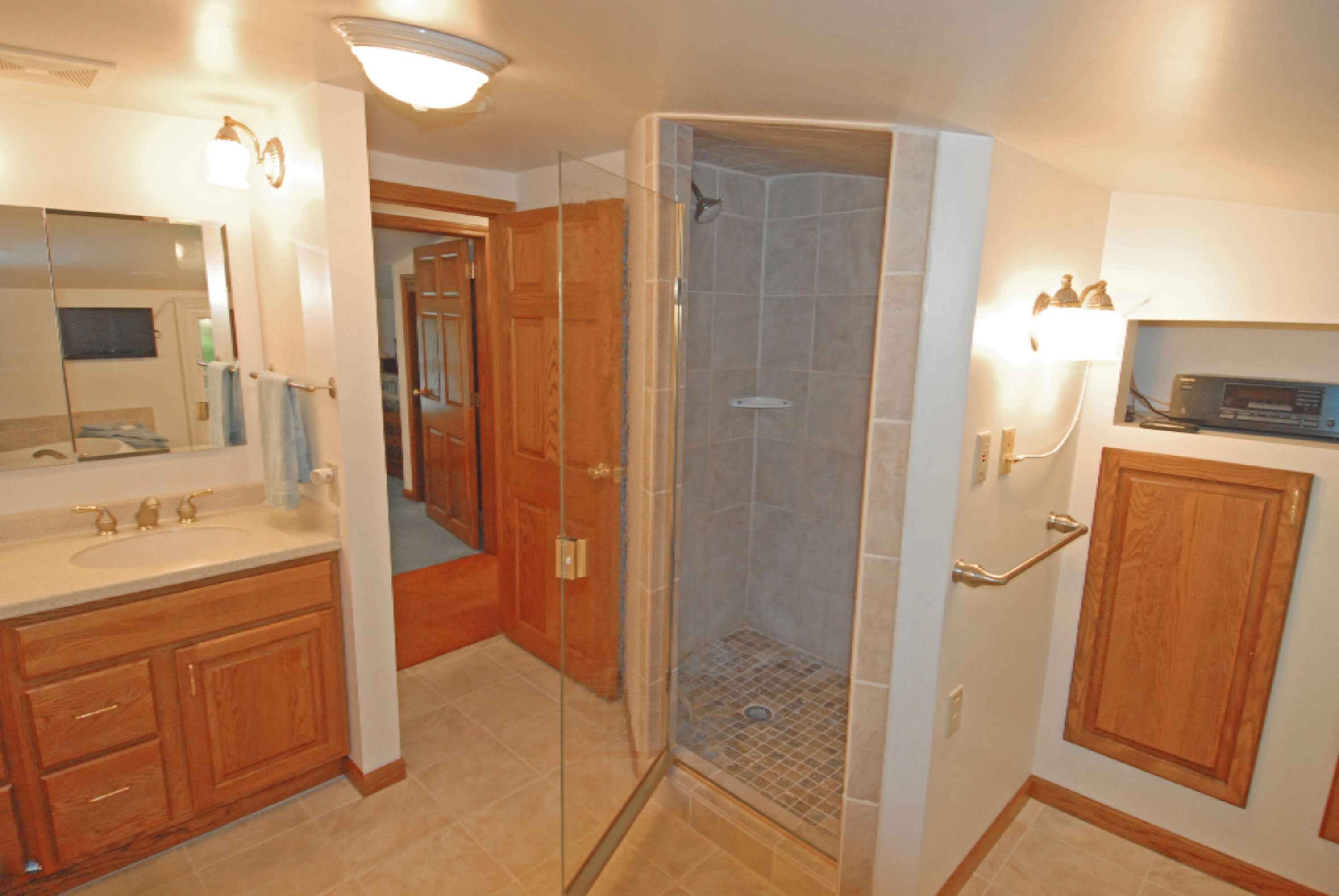 17156 Michigan Avenue Three Rivers, MI 49093 - Photo 24 of 47 Master Bath