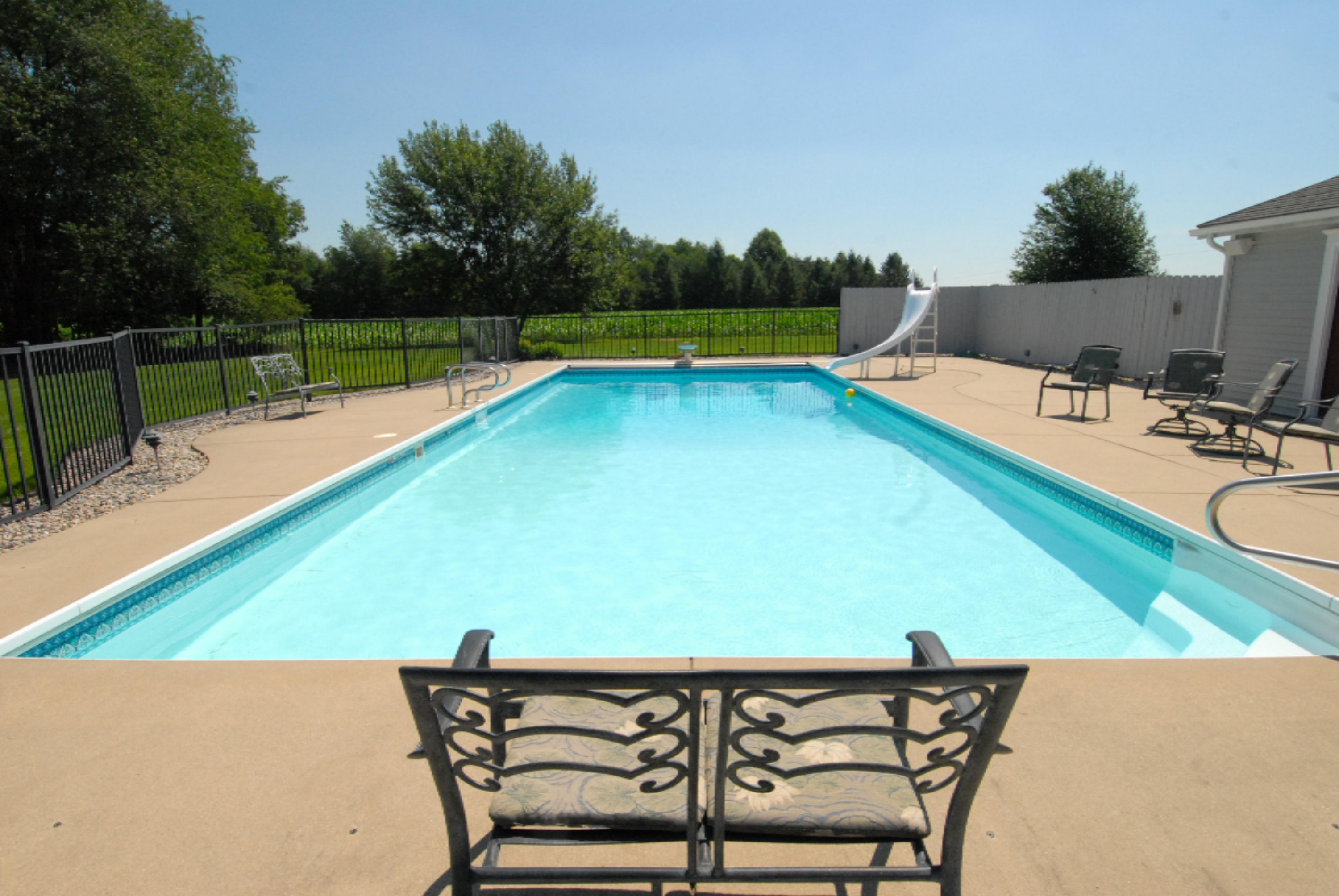 17156 Michigan Avenue Three Rivers, MI 49093 - Photo 39 of 47 Pool