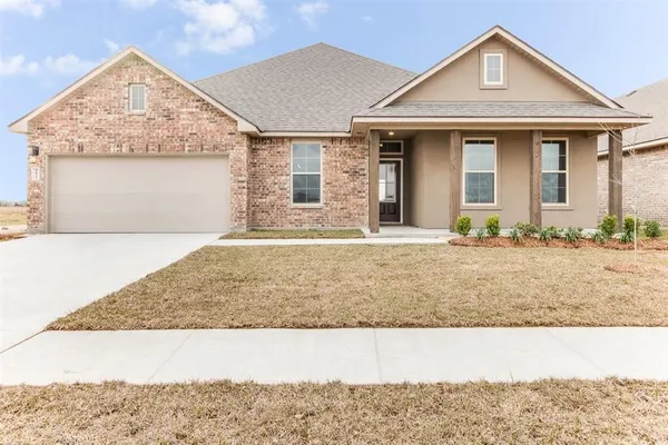 $343,400 | 4654 East Ridge Road, Lake Charles, LA 70607