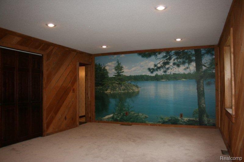 5955 Secor Road Ida, MI 48140 - Photo 13 of 23 IMG_6754.jpg
