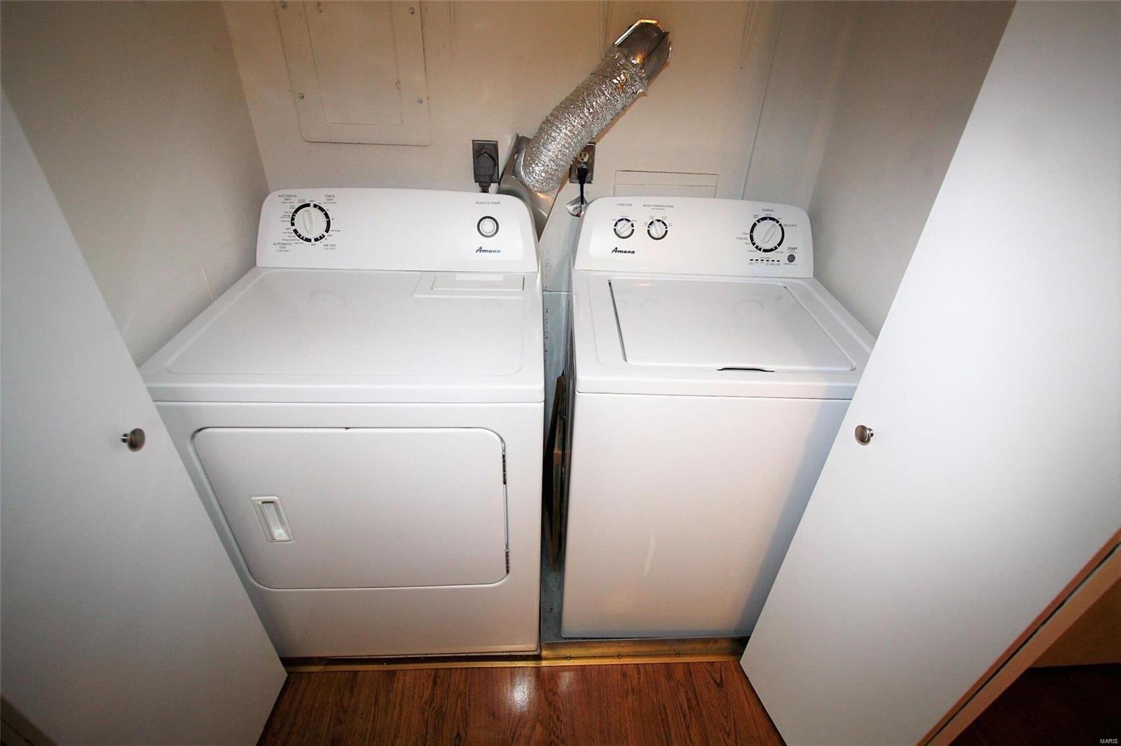 5571 Heintz Road, Unit 4 St. Louis, MO 63129 - Photo 12 of 15 Gallery Image 12