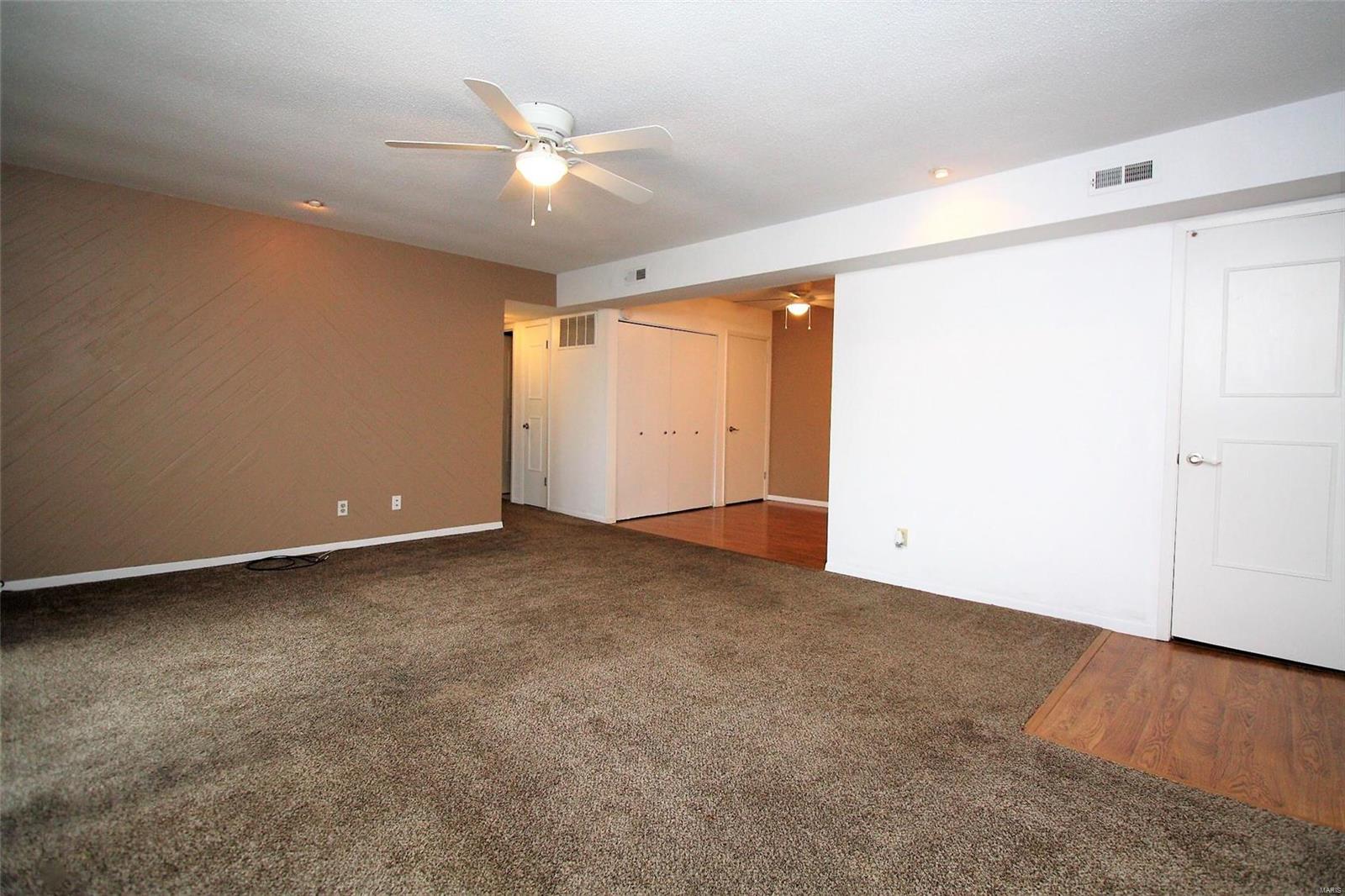 5571 Heintz Road, Unit 4 St. Louis, MO 63129 - Photo 2 of 15 Gallery Image 2