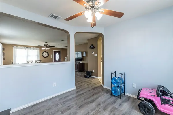 $290,000 | 302 Fallen Leaf Lane, Temple, TX 76502
