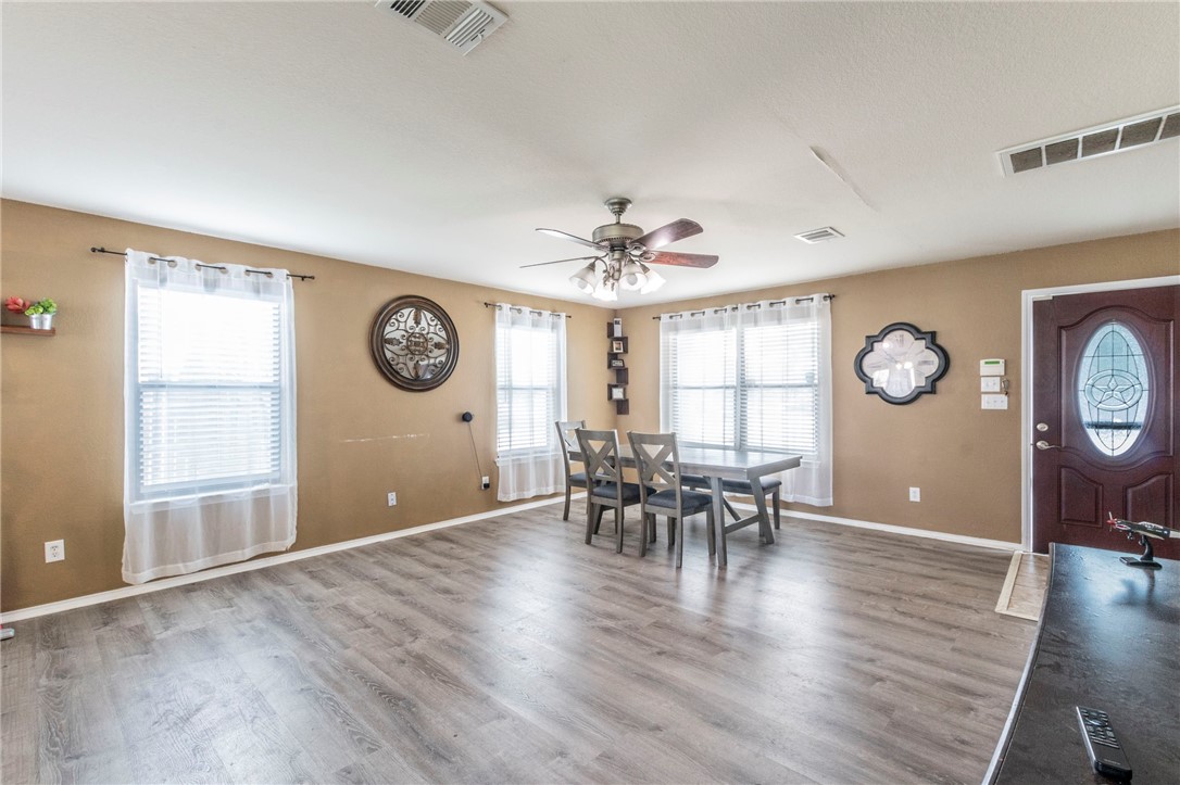 302 Fallen Leaf Lane Temple, TX 76502 - Photo 6 of 27