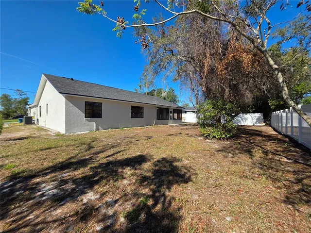 $321,900 | 1076 Stratton Avenue, Spring Hill, FL 34609