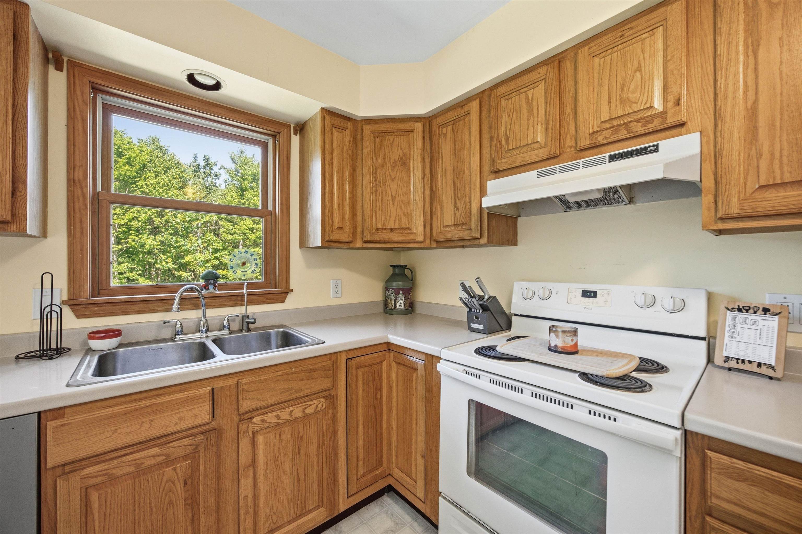 131 Woodman Road Sanbornton, NH 03269 - Photo 21 of 60