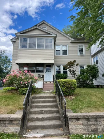 $2,175 | 118 Cambridge Street, West Hartford, CT 06110
