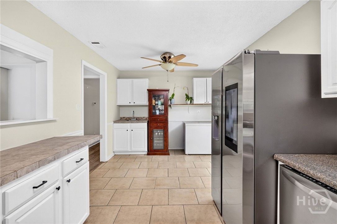 802 Walthour Road Savannah, GA 31410 - Photo 14 of 34