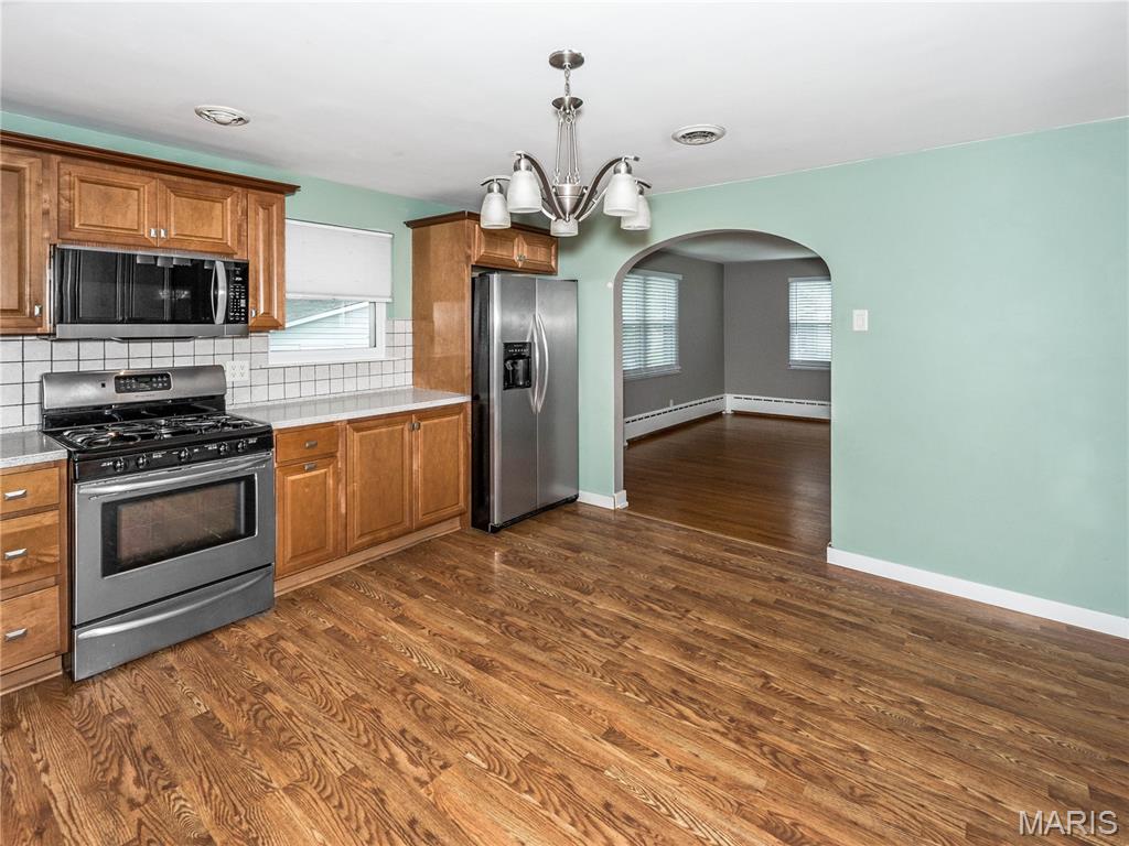 1415 13th Street Highland, IL 62249 - Photo 5 of 21