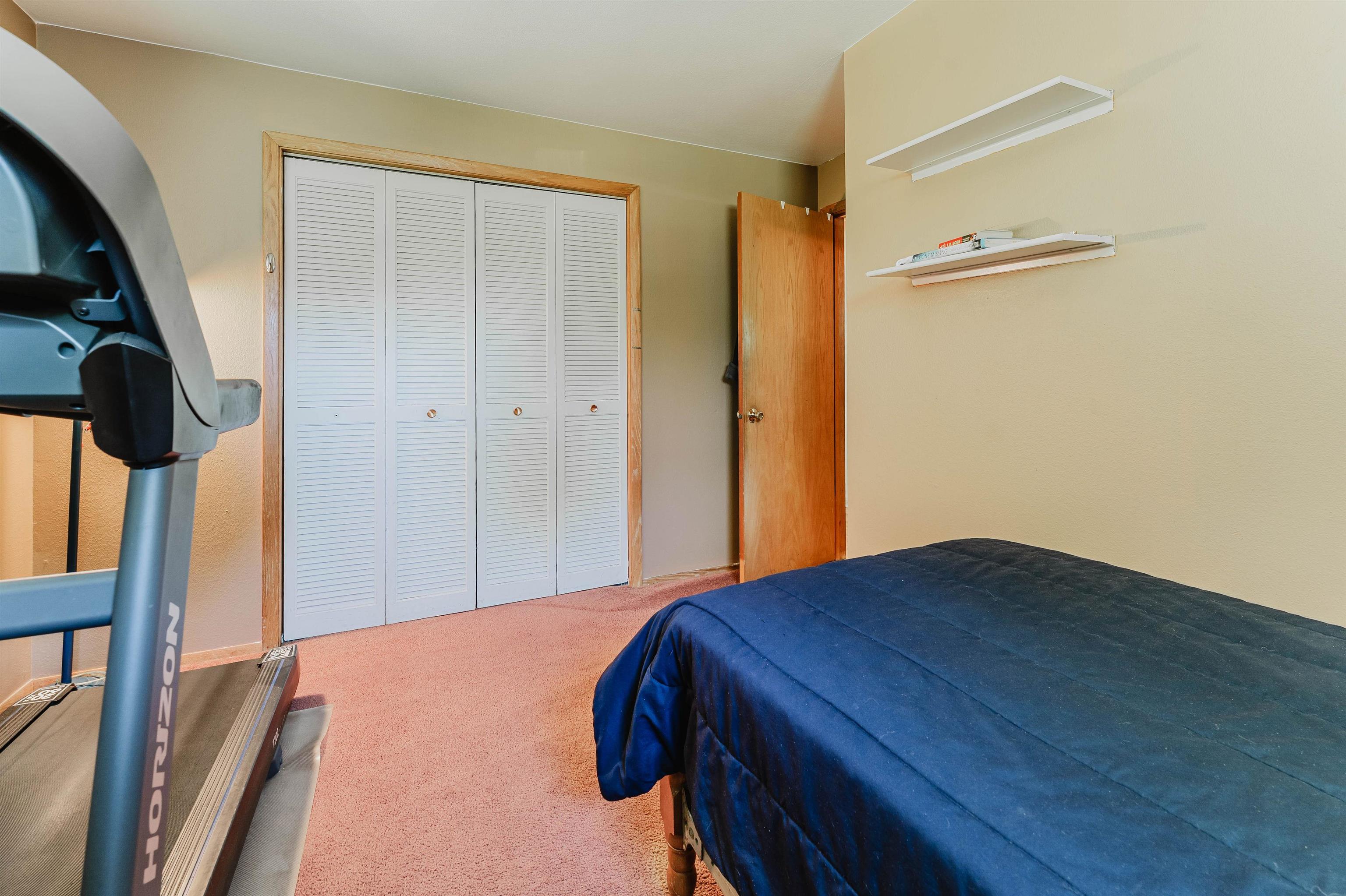 727 South Telulah Avenue Appleton, WI 54915 - Photo 22 of 33