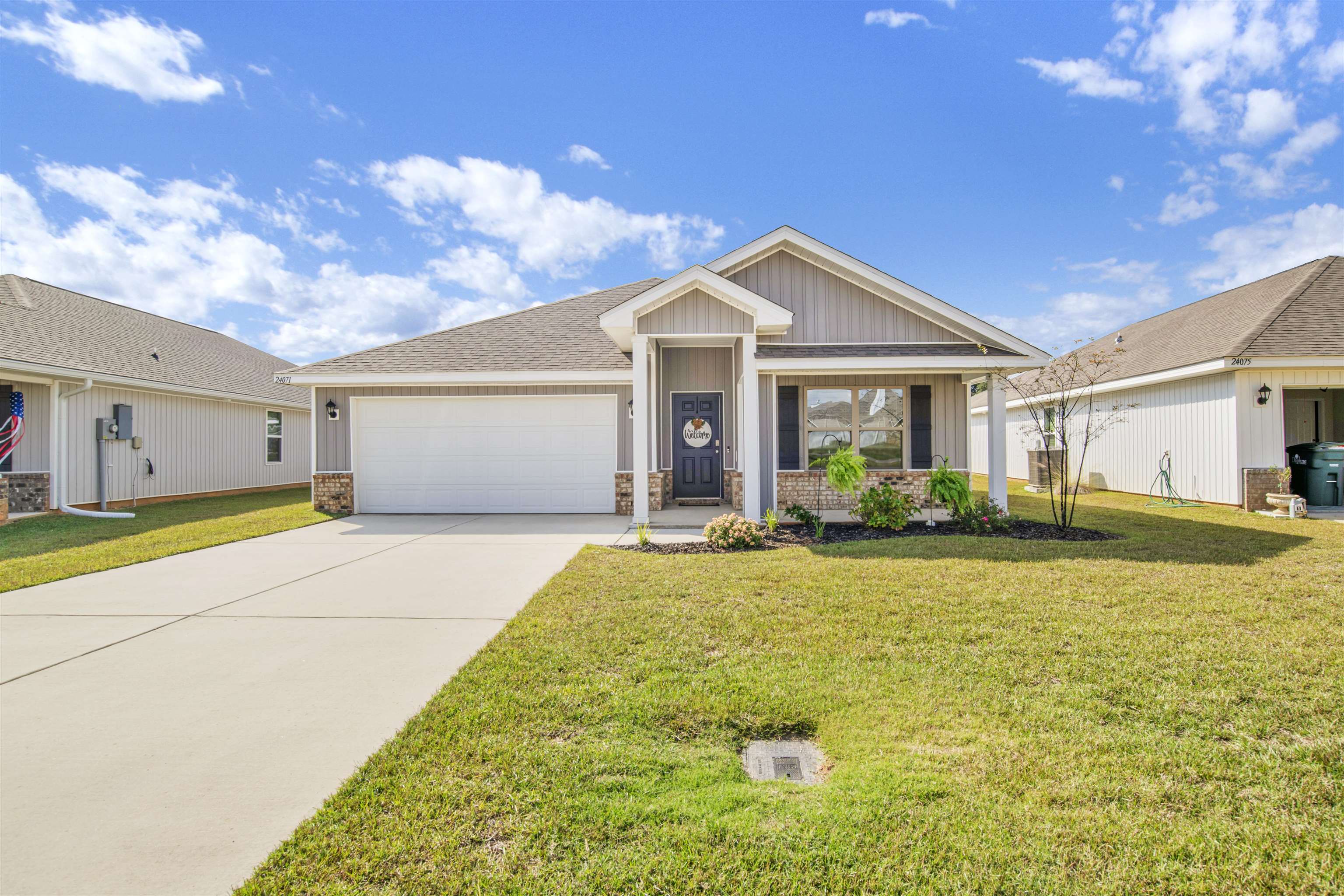 24071 Citation Loop Daphne, AL 36526 - Photo 2 of 32
