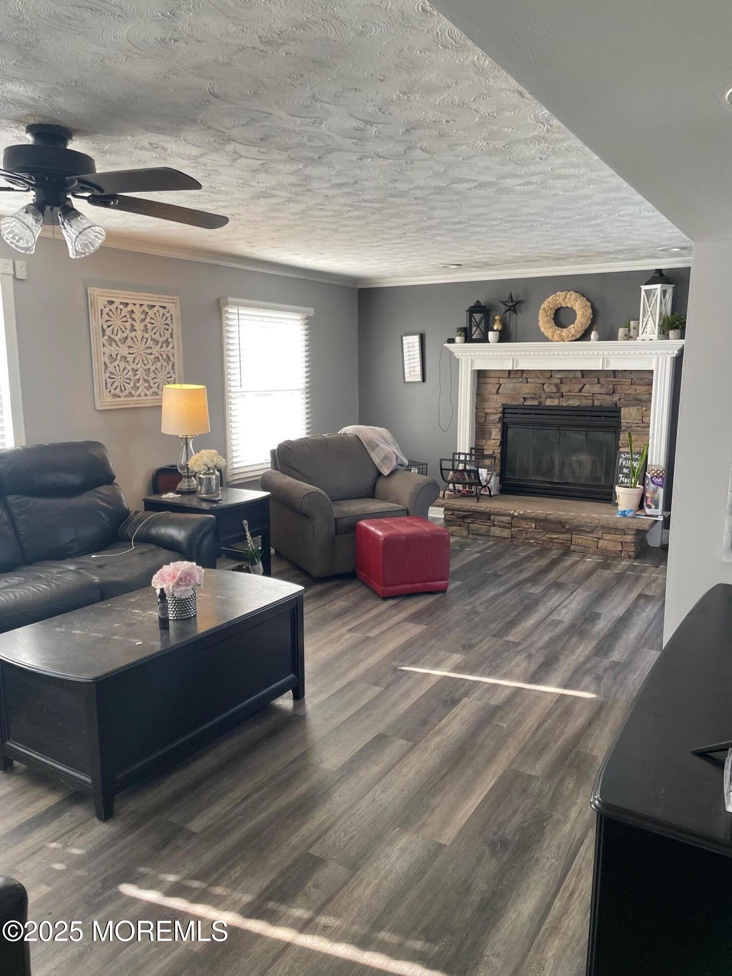 243 Sunset Lane Howell, NJ 07731 - Photo 5 of 22 IMG_2561