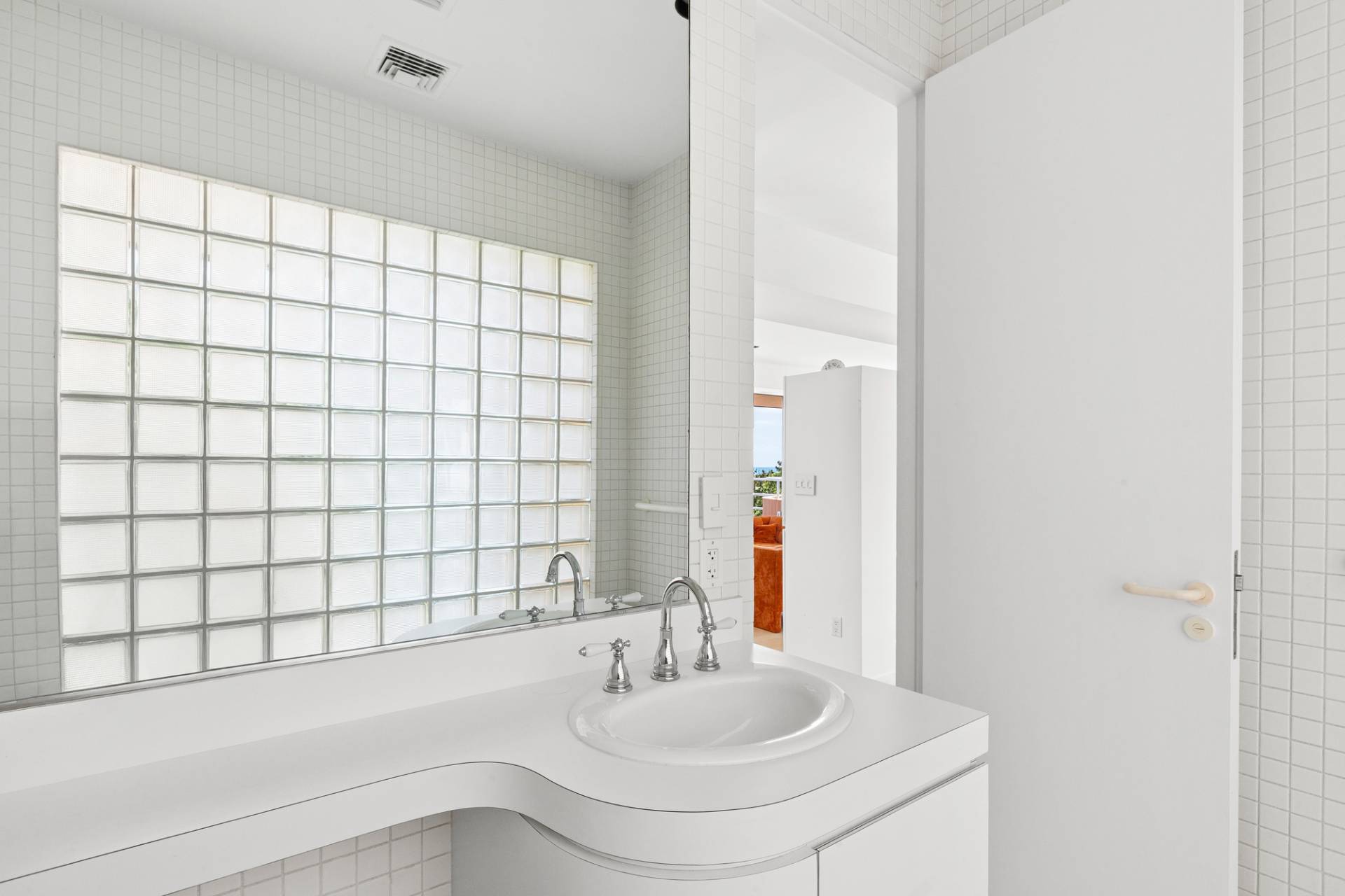559 Dune Road Westhampton, NY 11978 - Photo 14 of 23
