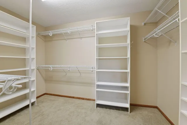 $885,000 | 1646 Isabella Parkway, Chaska, MN 55318