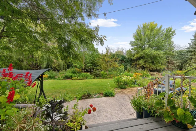 $885,000 | 1646 Isabella Parkway, Chaska, MN 55318