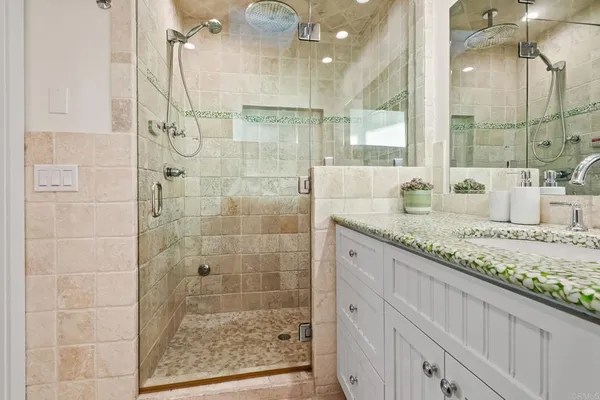 $4,200,000 | 1615 Ocean Front Street, San Diego, CA 92107