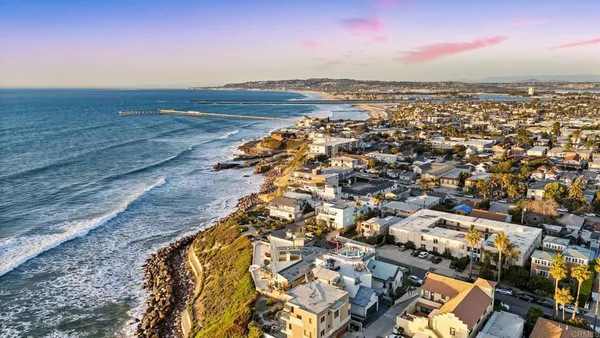$4,200,000 | 1615 Ocean Front Street, San Diego, CA 92107