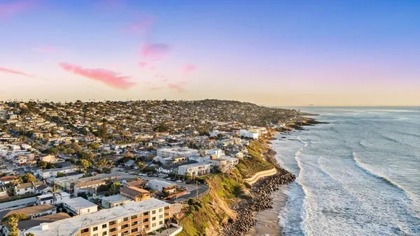 $4,200,000 | 1615 Ocean Front Street, San Diego, CA 92107