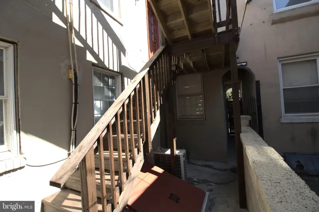 $1,800 | 244 South Exeter Street, Unit 3, Baltimore, MD 21202