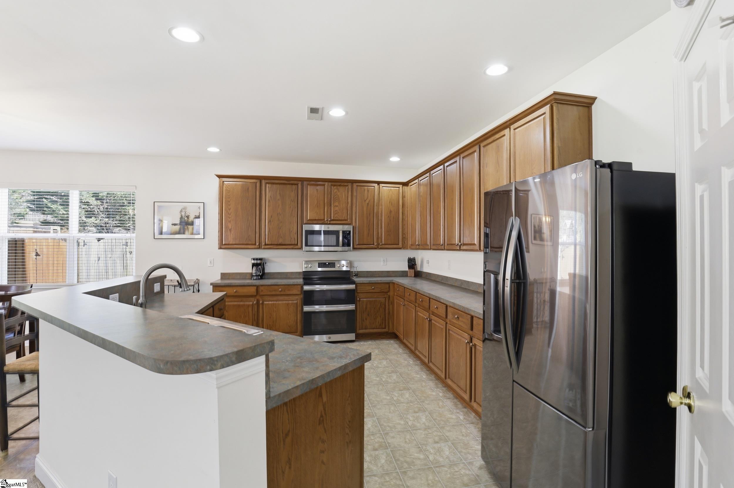 41 Border Avenue Simpsonville, SC 29680 - Photo 12 of 40