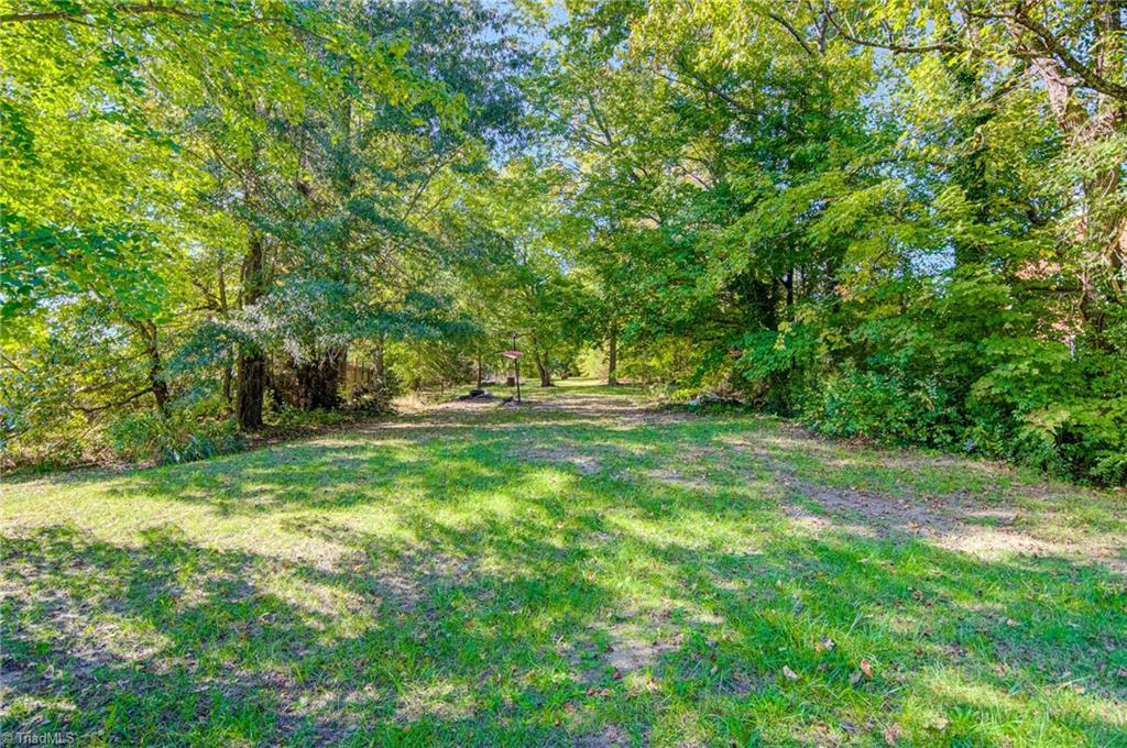 103 Joe Moore Road Thomasville, NC 27360 - Photo 23 of 26 Gallery Image 23