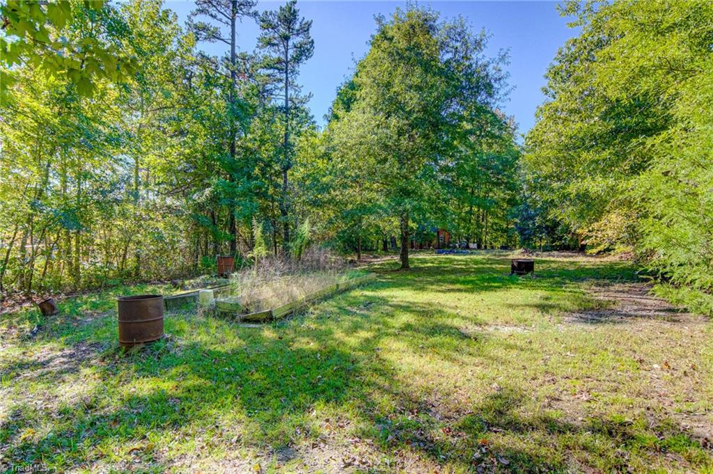 103 Joe Moore Road Thomasville, NC 27360 - Photo 25 of 26 Gallery Image 25